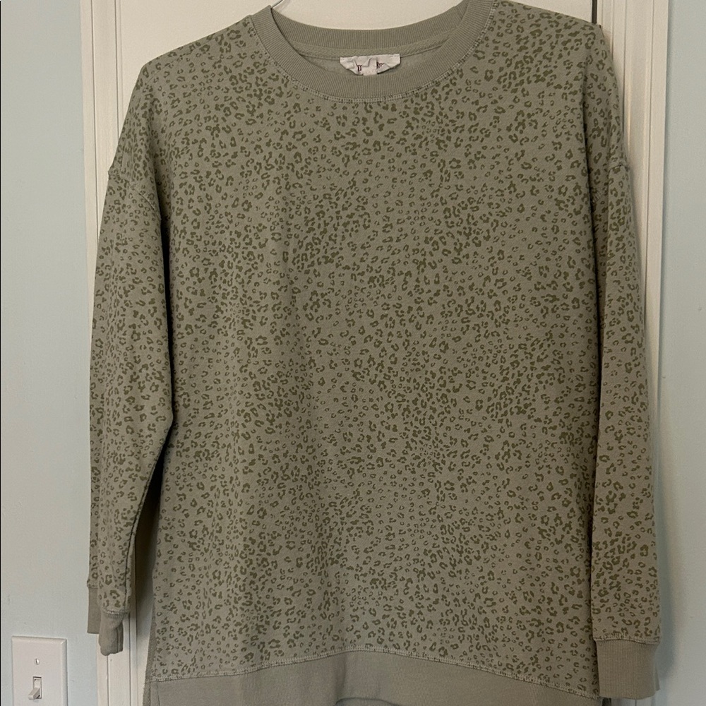 Hippie Rose Olive Leopard Print sweatshirt